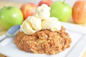 Easy apple crisp oatmeal topping recipe